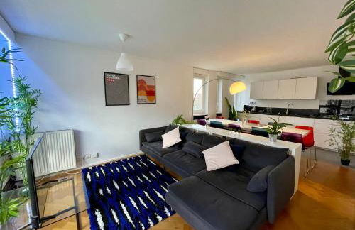 BnGo I Le Spacieux I 12 personnes, 5 chambres, 2 salle de bain, parking privé, WC séparé, Wifi - Foto 30