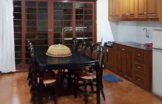 Villa Kota Bunga Ade - Photo 21