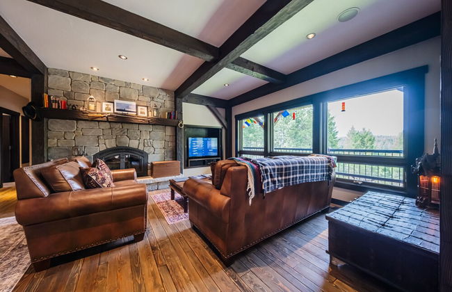 Chateau Fortine Retreat for 6! - Photo 19