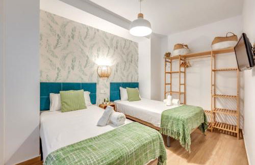 Charming Apartment in Heart of Malaga - Photo 3