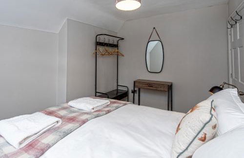 Character Townhouse in Town Centre & Superb Views - Foto 5