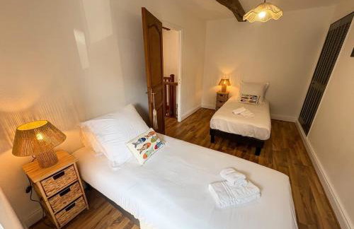 Le Rumorvan - Magnifique maison en pierre renovee - Foto 33