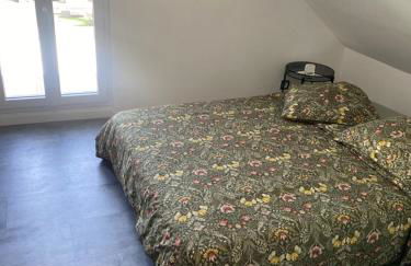 Maison avec piscine chauffée jacuzzi a1 heure paris 10 mn du centre ville - Photo 7