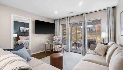 Water's Edge & Golf Course View - Foto 3