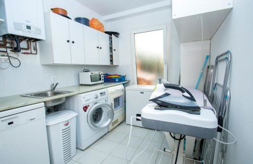 Bonita Casa Suit, Porto Colom, Piscina, AC, Wifi y Netflix - Foto 41