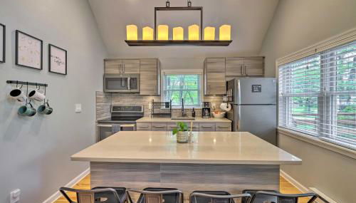 Near Lakes and Resorts Pet-Friendly Long Pond Abode - Foto 4