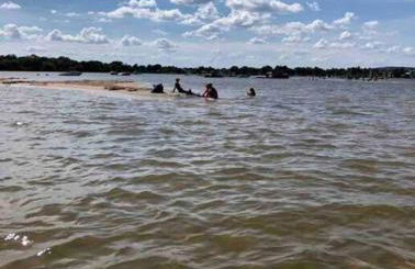 LUMU Lake House - Foto 16