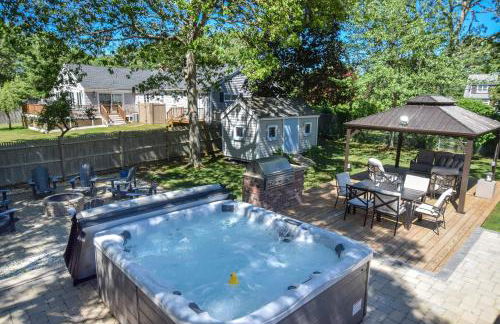 Walk to Bass River Beach Game Room! - Foto 2