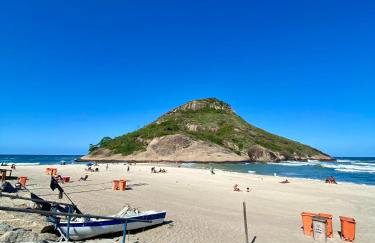 Aconchego e localização, a 10 minutos de CAMINHADA da praia e a 26 minutos de carro do RIR26, com vaga de garagem e 2 banheiros para maior conforto dos nossos hóspedes - Foto 60