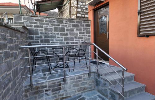 Ξενώνας museum 1ου ορόφου στο Ελληνικό Ιωαννίνων - Foto 6