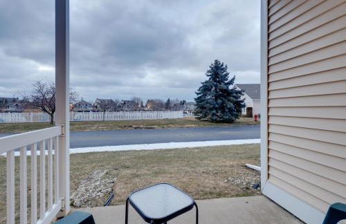 Manistee Retreat about 30 Mi to Crystal Mountain! - Foto 9