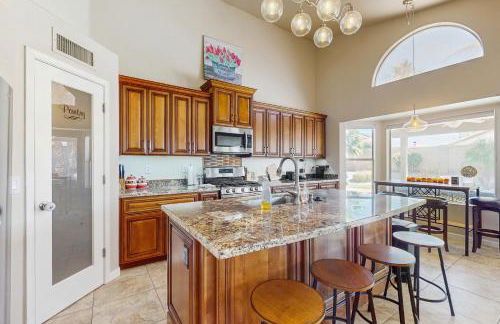 Private Pool, Yard and Pool Table! Avondale Abode - Foto 10