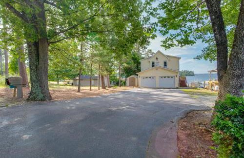 Deck & Views: Lake Murray Escape in Chapin! - Foto 32