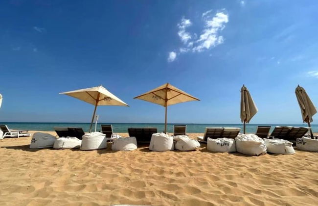 Salty Sea Life - 2 Bedroom Wide Pool View at Azha - Foto 13