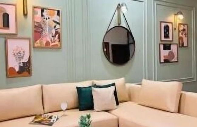 BluO Awesome 1BHK DLF Galleria Market ,Gym TT - Foto 9