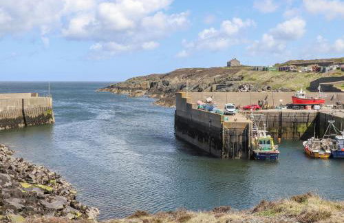 The Hawthorns - Photo 39