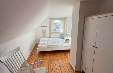 Haus am See mit Gästehaus - Foto 12