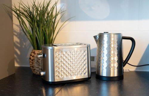 Richmond Retreat - Luxurious and comfortable spacious 2 floor apartment - Foto 26