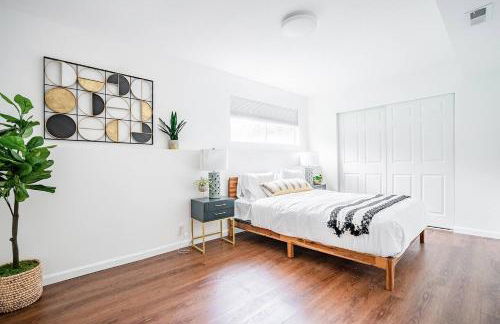 Beautiful Modern Farmhouse near DT w6 queen rooms - Foto 27