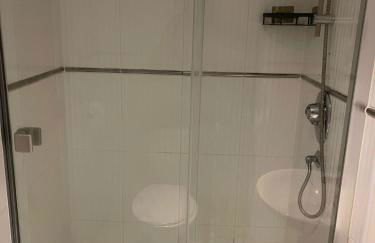 2 bedroom apartment near Wolverhampton train station - Foto 14