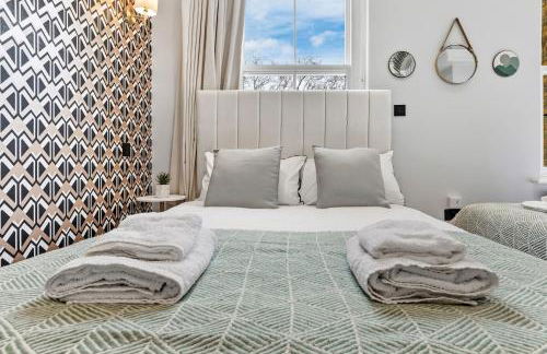 Two Modern Central London Apartments with AC Near Big Ben & Buckingham Palace - Photo 56