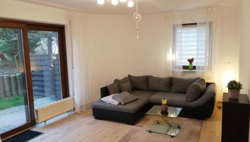 Ebenerdige Ferienwohnung mit großer Terrasse in der Nähe des Waldes, zum wohlfühlen - Foto 2