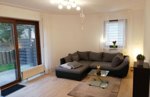 Ebenerdige Ferienwohnung mit großer Terrasse in der Nähe des Waldes, zum wohlfühlen - Foto 2