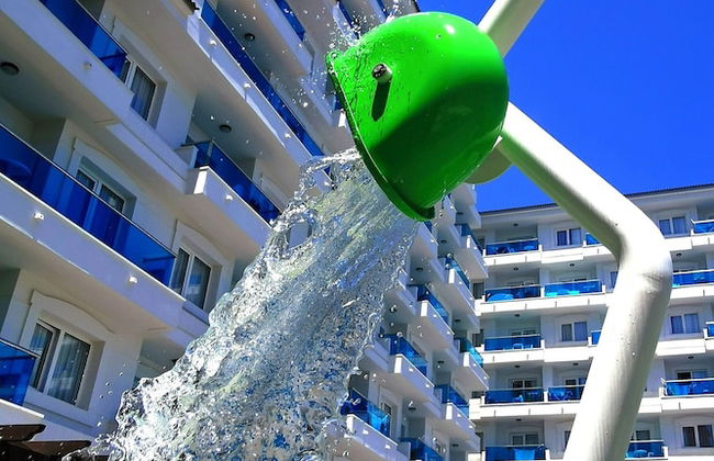 Aparthotel Acuazul - Photo 53