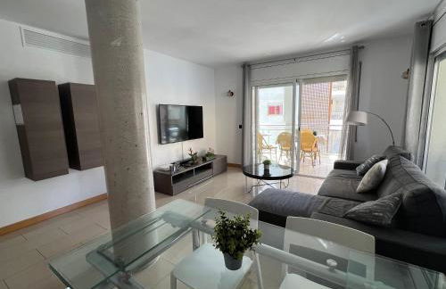 SOLIMAR 10 SALOU Solo FAMILIAS con Parking y piscina - Foto 5