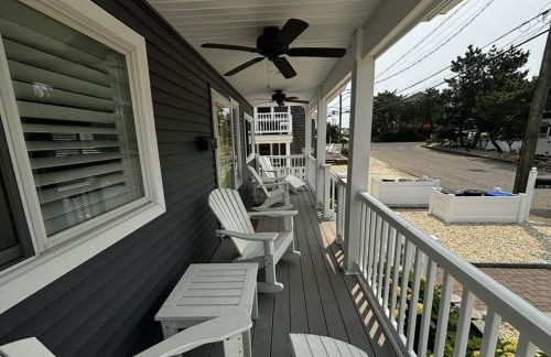 Wifi Decks Private Yard Beach Badges Beach Chairs Keurig Os Wd 3Rd Off The Beach - Foto 4