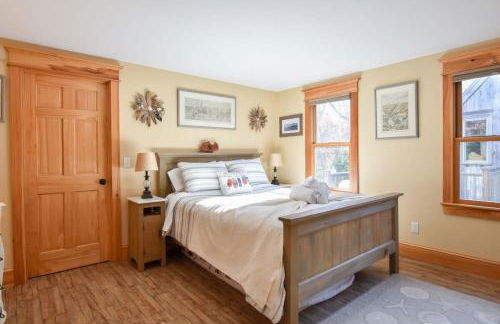 Beautiful Home w Artistic Flair - Foto 12