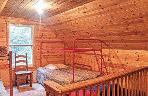 Gould City Lakefront Hideaway with Dock and Rowboat! - Foto 18