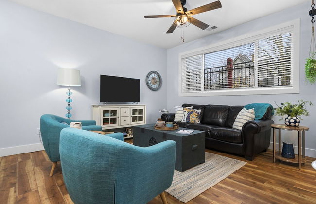 The Heart of TC 2BDR Condo Unit 115 - Foto 17