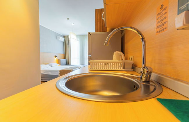 Apart Hotel Golden Line - Photo 12