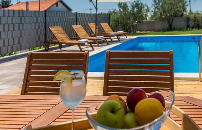 Serene Escape Near Zadar With Private Pool & Charming Outdoor Oasis - Foto 31