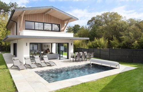 Villa de Luxe à Seignosse: Golf, Piscine Chauffée, Proche Plages - FR-1-791-25 - Foto 1