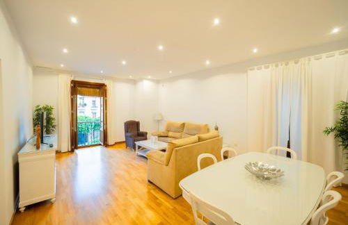 Amplio Apto Centro vistas Torneria fjhomefj - Foto 10