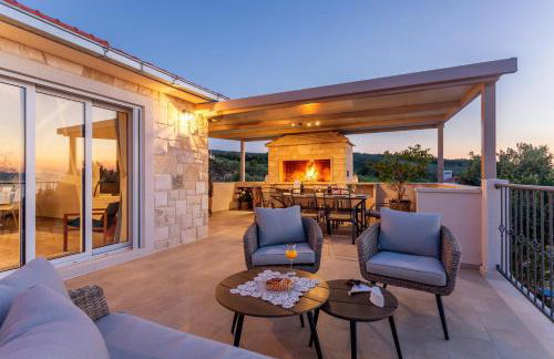 Villa Lukrecija Stonehouse - Foto 24