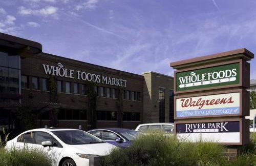 Iconic Nike Studio & Romantic Canopy Glow - Foto 18