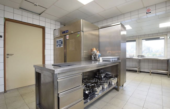 Spacious Holiday Home in Vielsalm near Baraque de Fraiture - Photo 6