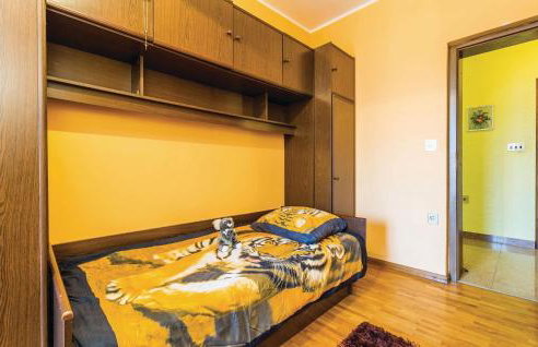 3 Bedroom Amazing Home In Jurdani - Photo 40