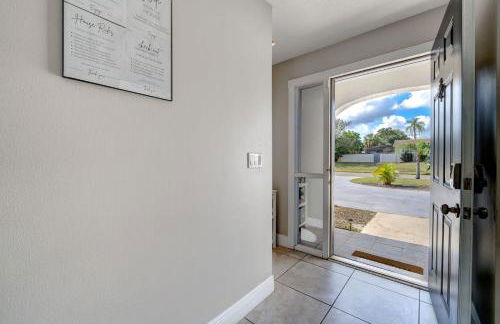 Spacious Casselberry House with Backyard Pool - Photo 9