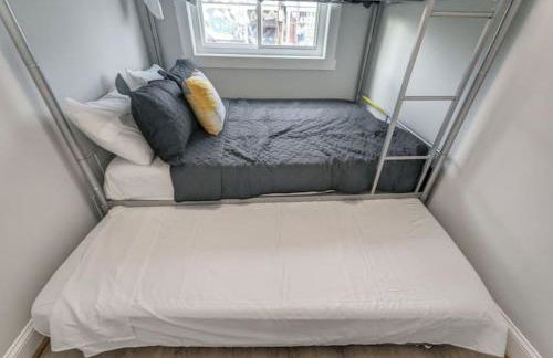 Elegant Home 8 mins to Washington DC & and Old Town! - Foto 15