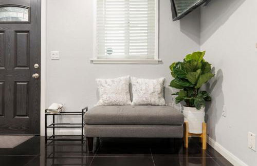 Victorian Retreat 2Bed, 1Bath, Parking, Game Room - Foto 22