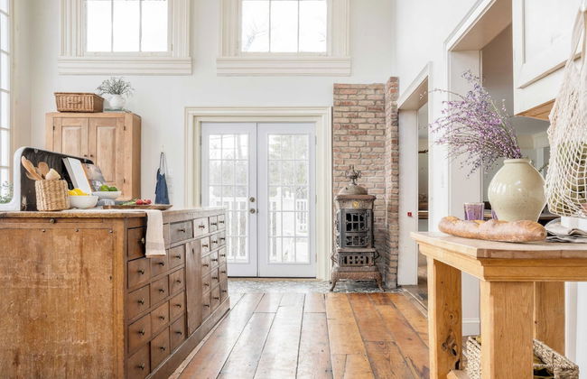 River House by Avantstay Historic & Secluded Estate on the Hudson River w/ Pool Sleeps 24! - Foto 21