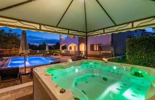 Villa Zora, beautiful modern villa in a village near the sea - Foto 25