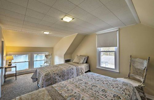 Picturesque Cottage with Sunroom on Ashmere Lake! - Foto 17