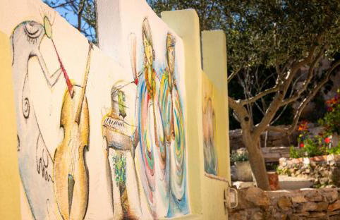 Apartments-Estate under the Paintbrush - Photo 29