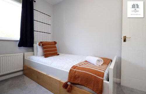 Spacious 3 Bed Home In The Heart Of Bridgend - By EKLIVING LUXE Short Lets & Serviced Accommodation - Foto 53