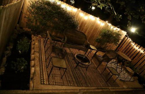 Chic 4BR Dwelling with Backyard in Philadelphia - Foto 41